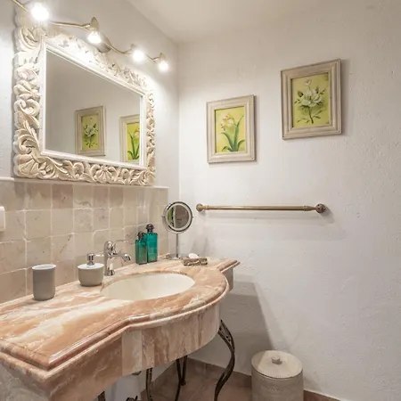 Guest house Les Du Mas Peu Del Causse 4*