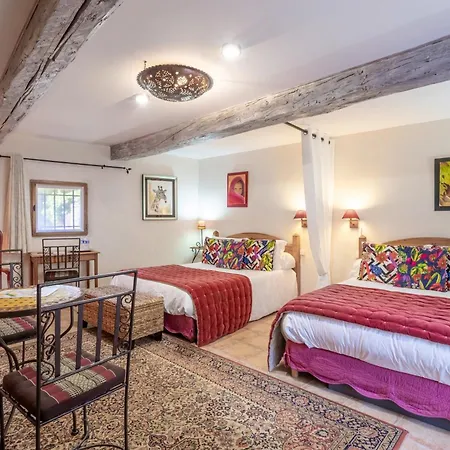 Guest house Les Du Mas Peu Del Causse Sainte-Colombe-de-la-Commanderie
